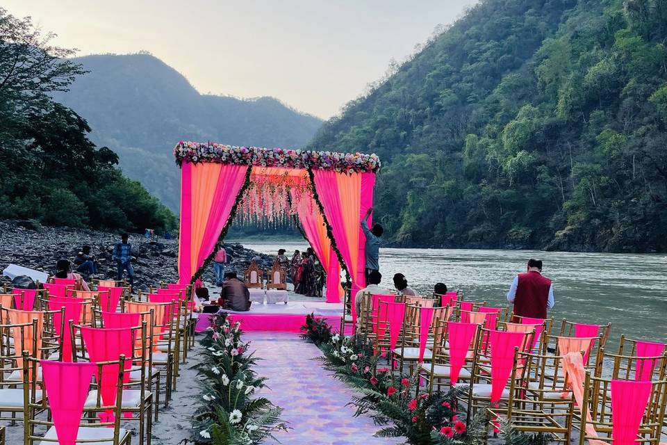 How Much Does a Destination Wedding Cost in Rishikesh?